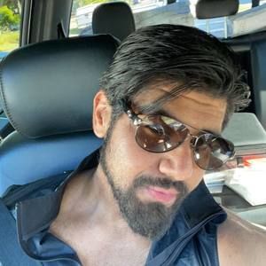 Meet your Posher, Karan